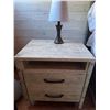 Image 1 : Modern Night Stand With Lamp