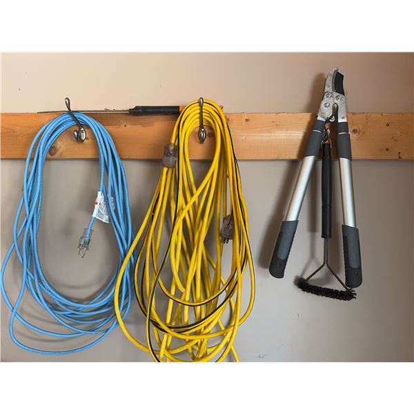 Fiskars Machete, Bypass Loppers, Extension Cords and Grill Brush Assortment