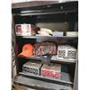 Image 3 : Poker Chip Set, Carrying Cases, Targets, Caps, and Camouflage Bag Assortment