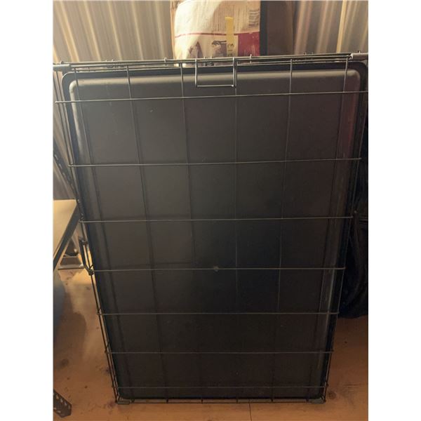 Large Black Plastic Pet Kennel