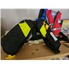 Image 5 : 3 Life Jackets, 3 Boat Fenders, Coleman PowerPack Propane Stove