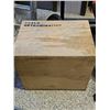 Image 1 : Wooden Plyometric Jump Box With 'Goals Determination' Text And Handholds