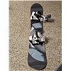 Image 1 : Burton Custom Flying V Snowboard With Flow Fuse Bindings
