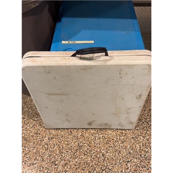 Plastic Folding Table