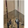 Image 2 : Shakespeare Ugly Stik GX2 Spinning Rod and Reel Combos