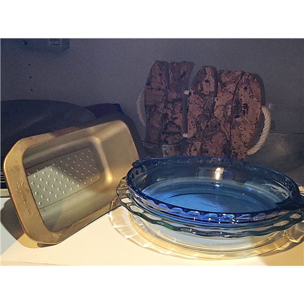 Pyrex Glass Pie Plates, Blue and Clear Glass
