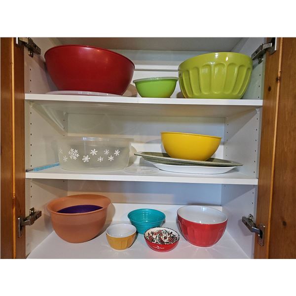 Mixing and Serving Bowls Lot