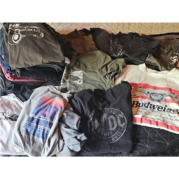 Graphic T-Shirt Lot Featuring Budweiser, AC/DC, American Eagle, Chip & Pepper
