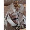 Image 5 : CAT Novelty Graphic Hoodies, Men's Dress Shirts, Suits