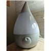 Image 1 : Crane Drop Ultrasonic Cool Mist Humidifier Grey and White