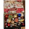 Image 4 : Christmas Tree Ornaments in Decorative Storage Boxes