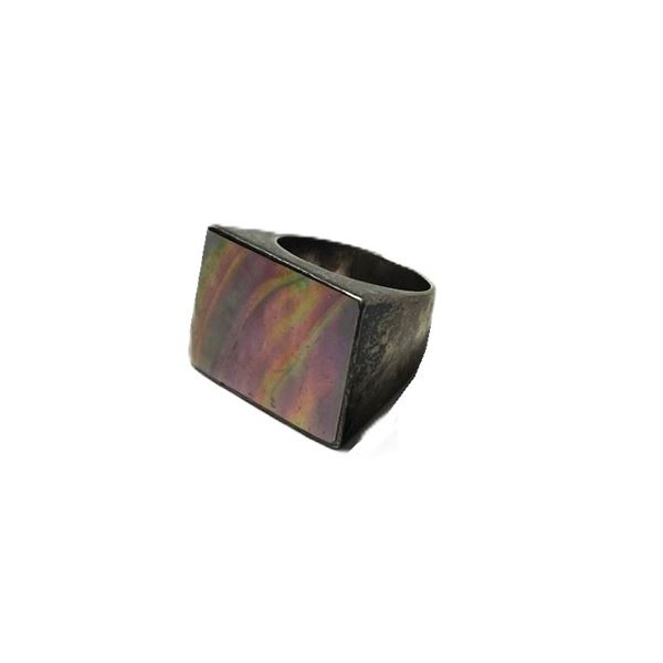 Silver Ring, 86.6% Silver, 9.4 g , with irridesent stone