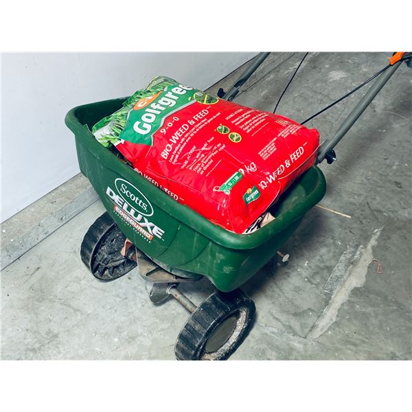 Scotts Deluxe Spreader with Fertilizer and Bone Meal