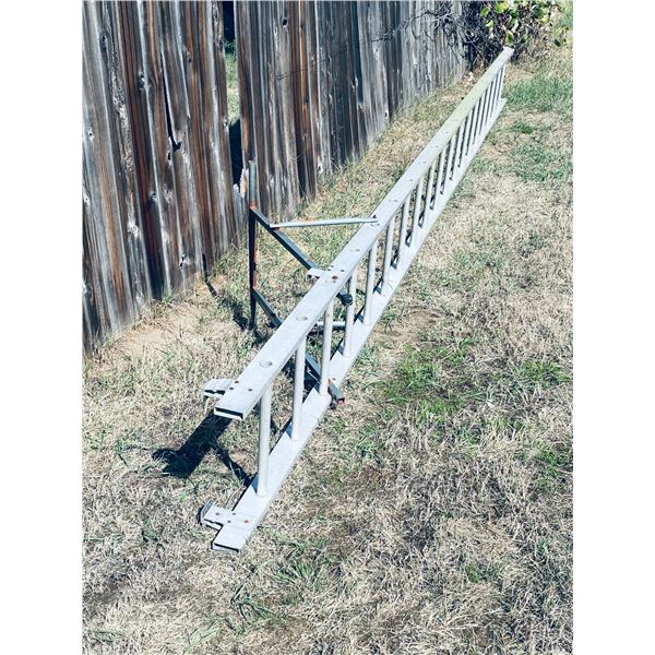 Aluminum Ladder with Standoff Bracket