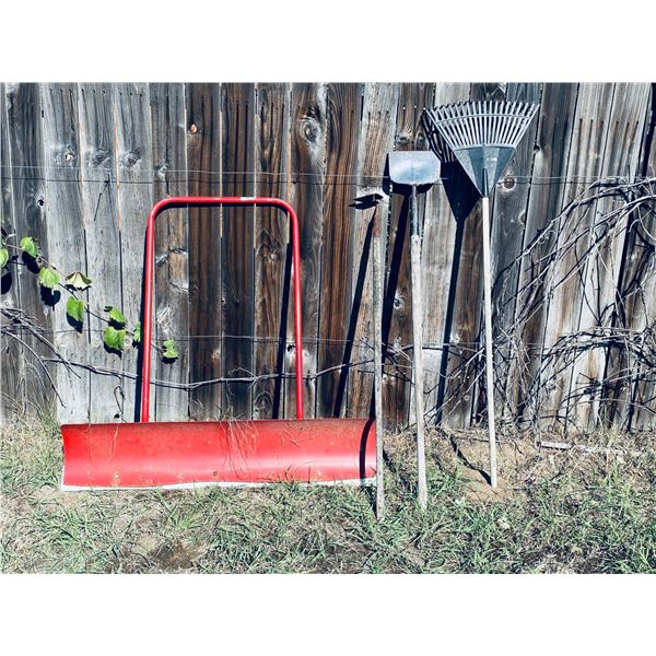 Snow Scoop Pusher and Lawn Hand Tools