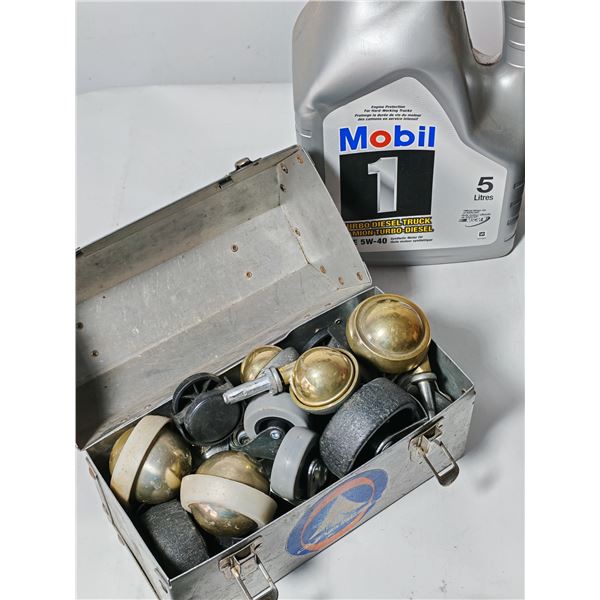 L. May Aluminum Toolbox with Casters and Motor Oil