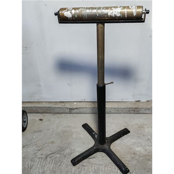 Adjustable Metal Outfeed Roller Stand