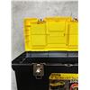 Image 2 : Stanley 19-Inch Plastic Tool Box