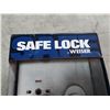Image 3 : Weiser Safe Lock Entry Set & Single Cylinder Deadbolt