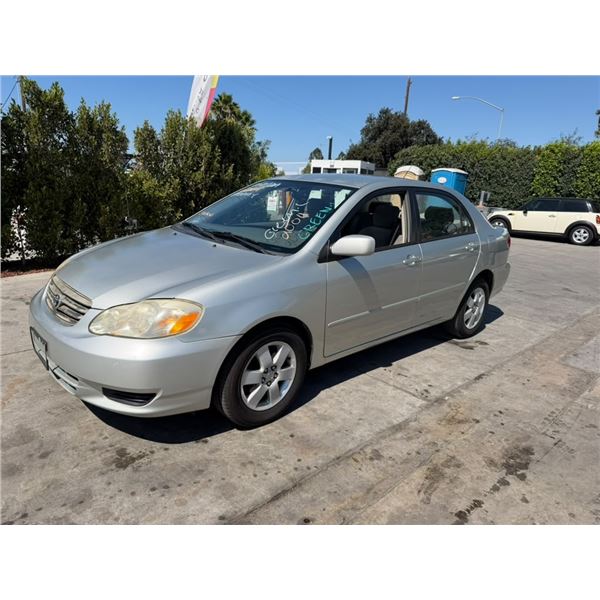 TOYT COROLLA  2004 T-DONATION