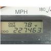 Image 6 : TOYT COROLLA  2003 APP DUP SALV-DON
