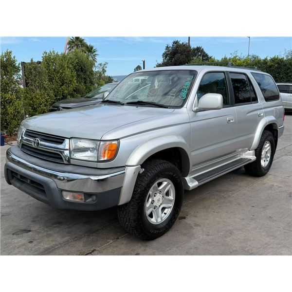 TOYT 4RUNNER 2002 O/S TITLE 2 DAYS
