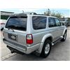 Image 3 : TOYT 4RUNNER 2002 O/S TITLE 2 DAYS