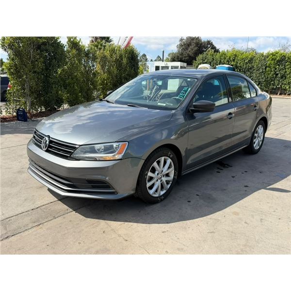 VOLK JETTA 2015 O/S TITLE 2 DAYS