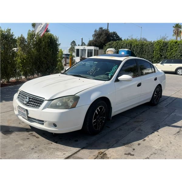 NISS ALTIMA 2005 T-DONATION
