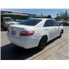 Image 3 : TOYT CAMRY 2007 SALV T/DONATION