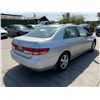 Image 3 : HOND ACCORD 2004 APP  DUP/T-DON