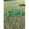 Image 4 : John Deere Pallet Forks Loader Attachment
