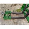 Image 9 : John Deere Pallet Forks Loader Attachment