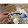 Image 7 : Wine Opener, Glass Bowl, Cat Supplies Assortment