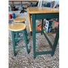 Image 2 : Wood Drop-Leaf Table With 2 Green Bar Stools