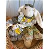 Image 4 : Decorative Bunny Basket & 2 Finial Glass Lanterns