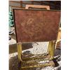 Image 1 : 4 Floral Metal TV Trays With Stand