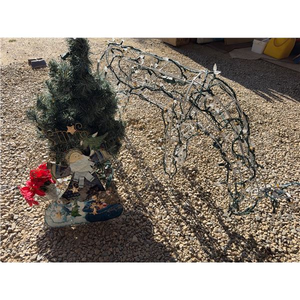 Christmas Yard Decor: Tree, Santa, Lighted Reindeer