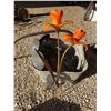 Image 4 : Garden Decor Lot: Tub, Solar Lights, Metal Flower