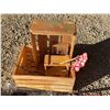 Image 3 : Lot: Wood Crates, Pie Irons, Pinwheel