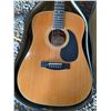 Image 2 : Hondo H18-1 Acoustic Guitar with Case Korea
