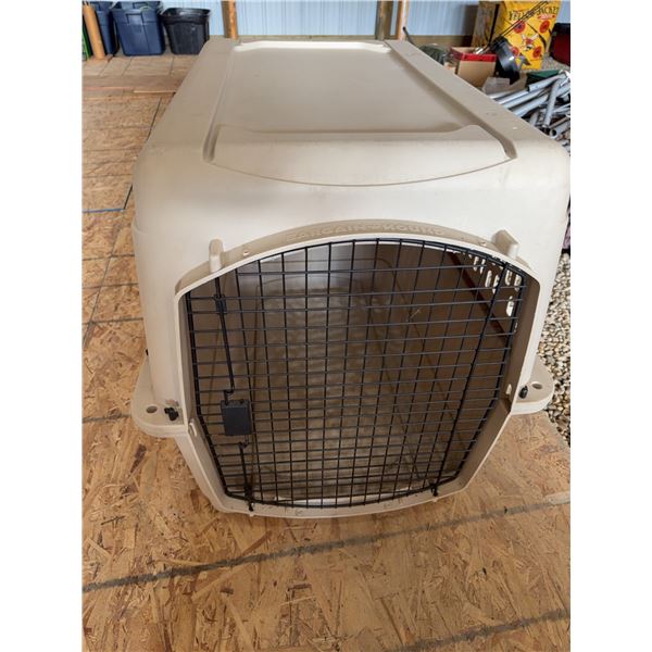 Bargain Hound Plastic Dog Crate Large