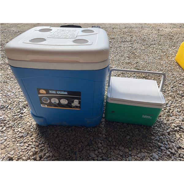 Igloo Ice Cube Rolling Cooler & Small Cooler