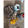 Image 1 : Lot: Wheels, Chocks, Jumper Cables