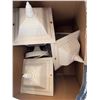 Image 4 : Total of 5 Outdoor Wall Lantern Light Fixtures