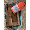 Image 1 : STIHL Chain Oil With Metal Wire landscaping Stakes and assorted wires