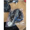Image 5 : Retevis RT5 Two-Way Radios with Accessories