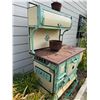 Image 4 : McClary Garry Green Wood Stove With Warming Oven
