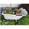Image 1 : Vintage Clawfoot Bathtub Garden Planter