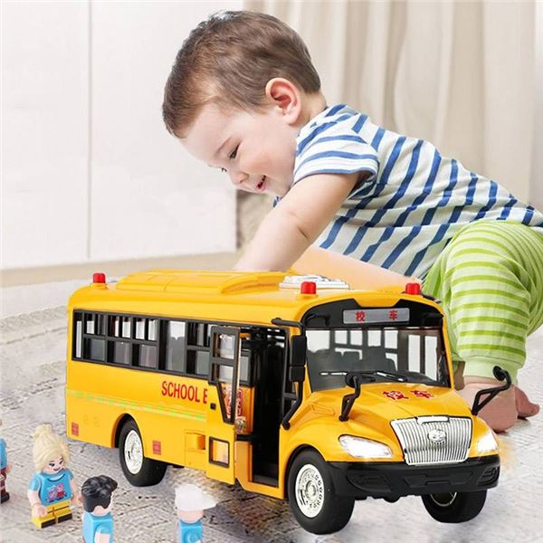Choopheme School Bus Toy With Light & Sound